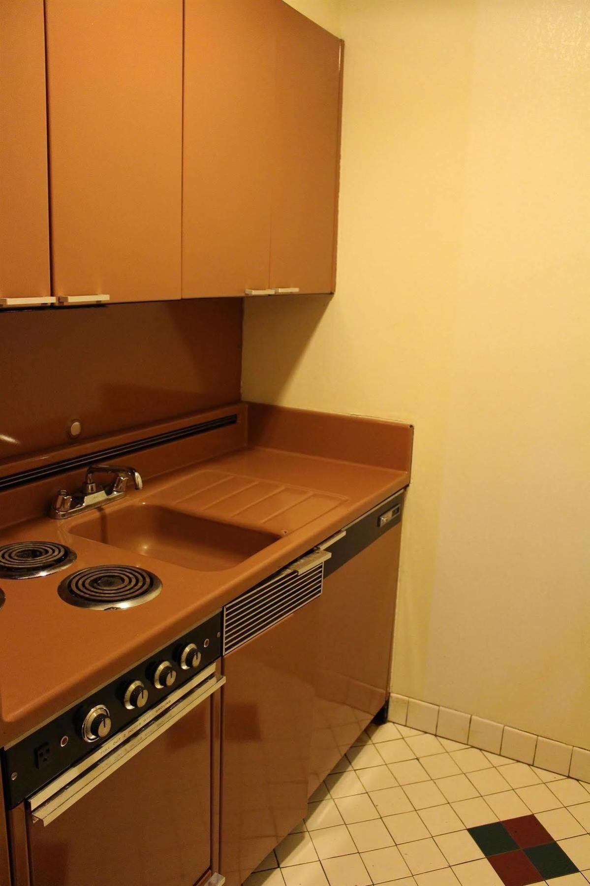 Lake View Inn & Suites Killen Екстер'єр фото
