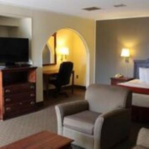 Lake View Inn & Suites Killen Екстер'єр фото